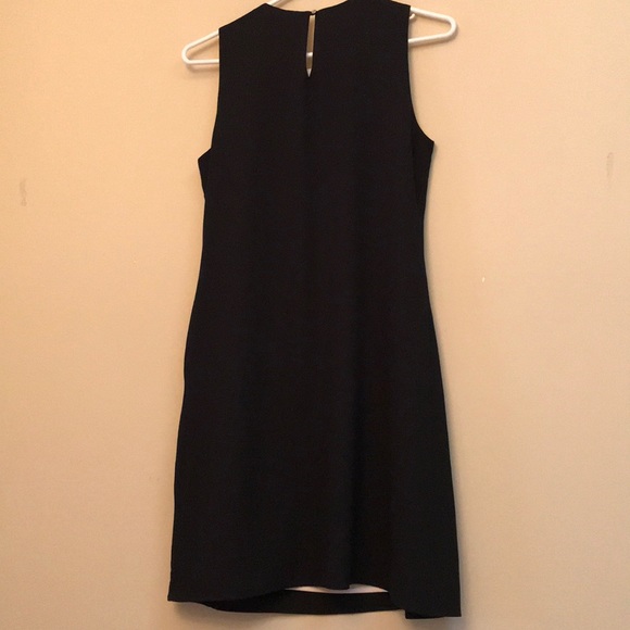 Little black Dress - Picture 3 of 8
